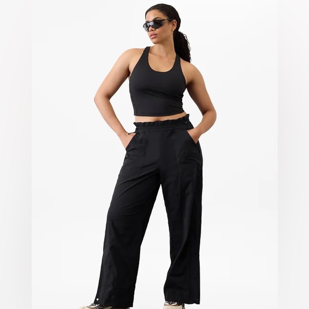 Trekkie high rise parachute pants XL NWT